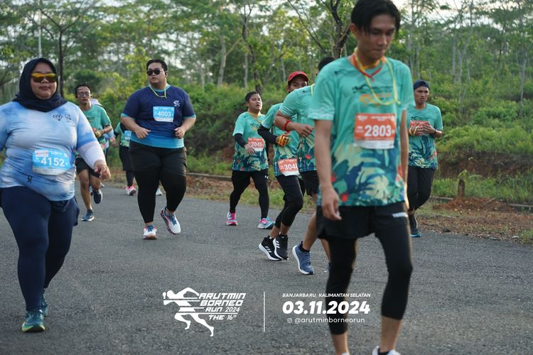 Race photo from Arutmin Borneo Run 2024