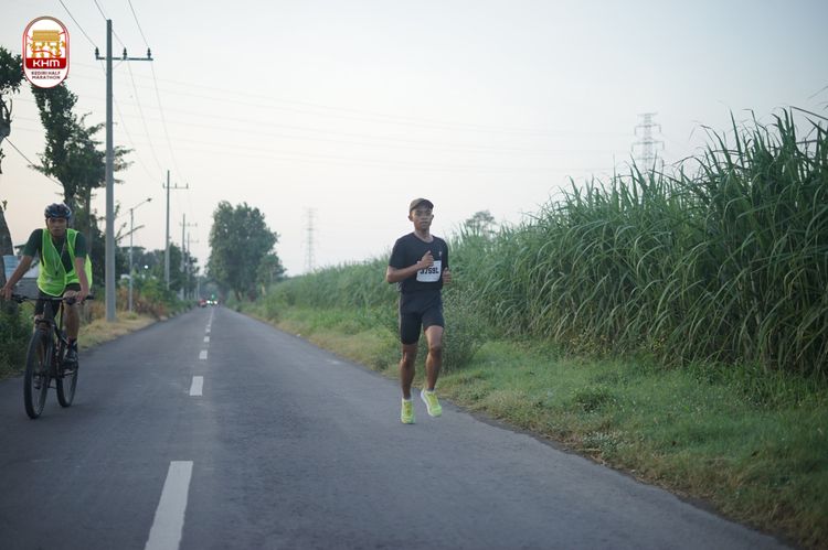 Race photo from Kediri Half Marathon 2024