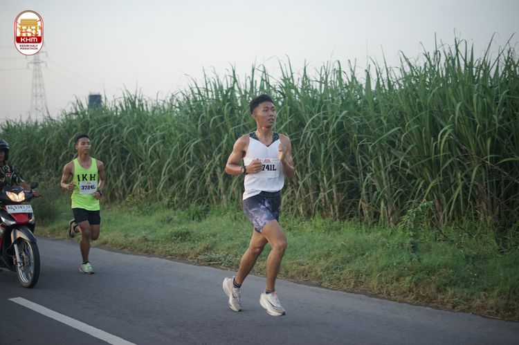 Race photo from Kediri Half Marathon 2024