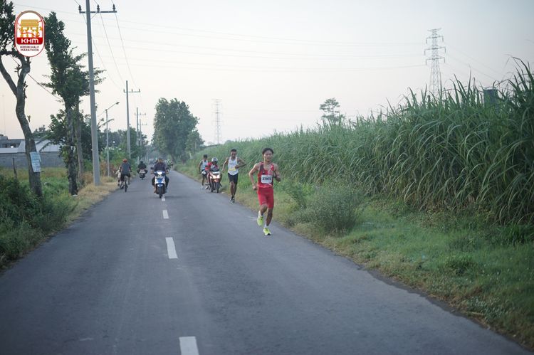 Race photo from Kediri Half Marathon 2024