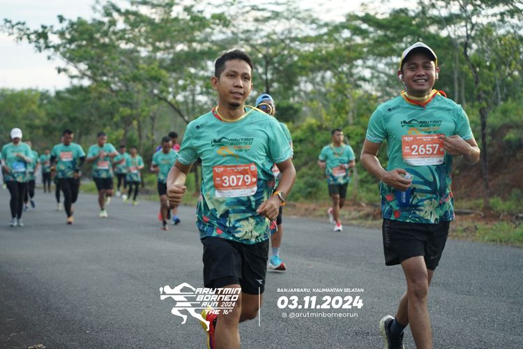 Race photo from Arutmin Borneo Run 2024