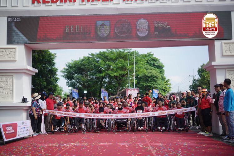 Race photo from Kediri Half Marathon 2025