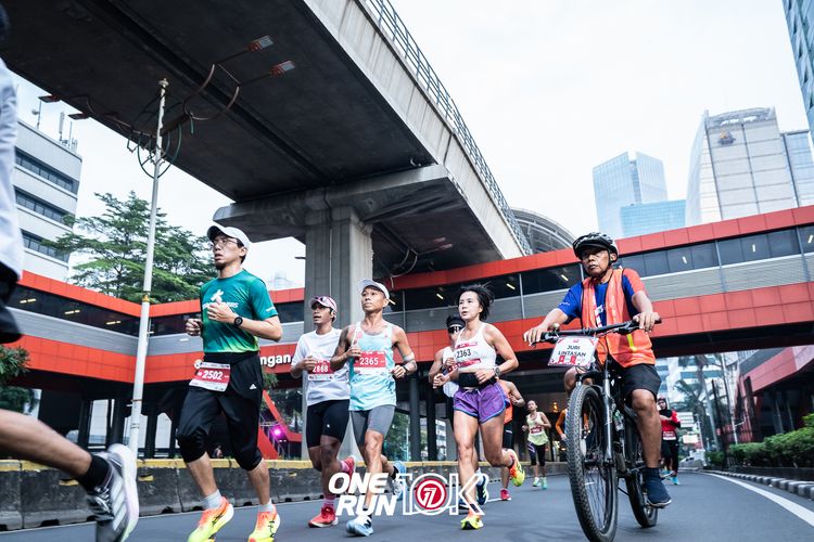 Race photo from ONE RUN 10K 2025