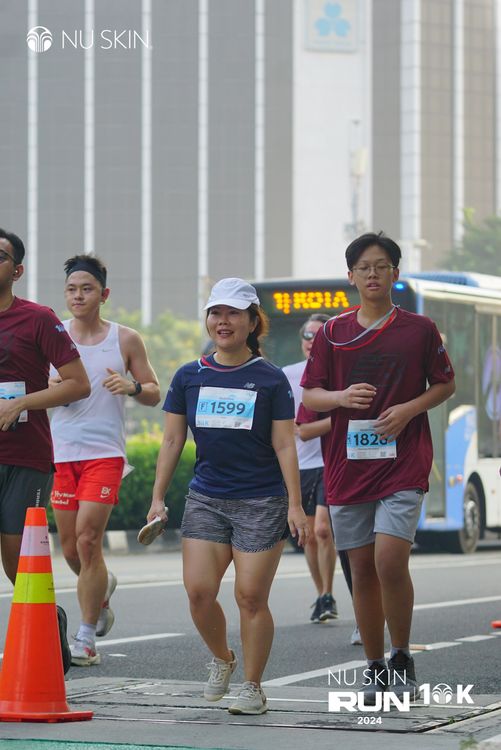 Race photo from Nu Skin Run 10K