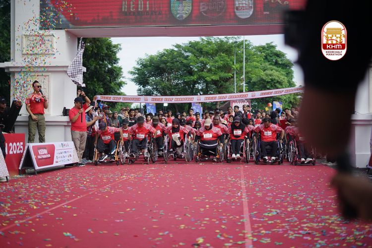 Race photo from Kediri Half Marathon 2025