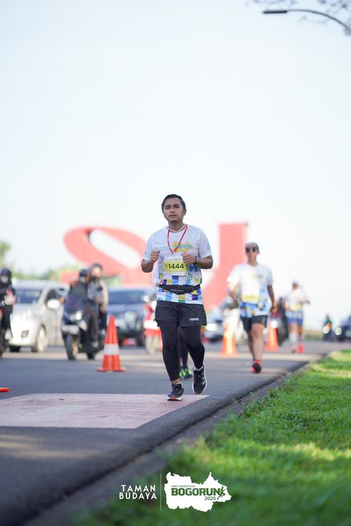 Race photo from Taman Budaya x BOGORUN 2025