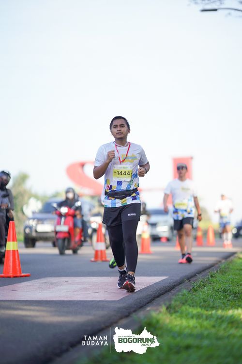 Race photo from Taman Budaya x BOGORUN 2025