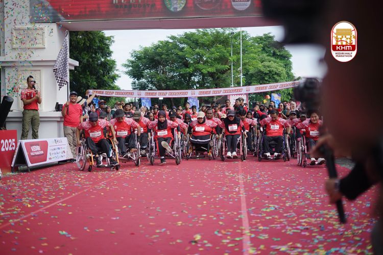 Race photo from Kediri Half Marathon 2025