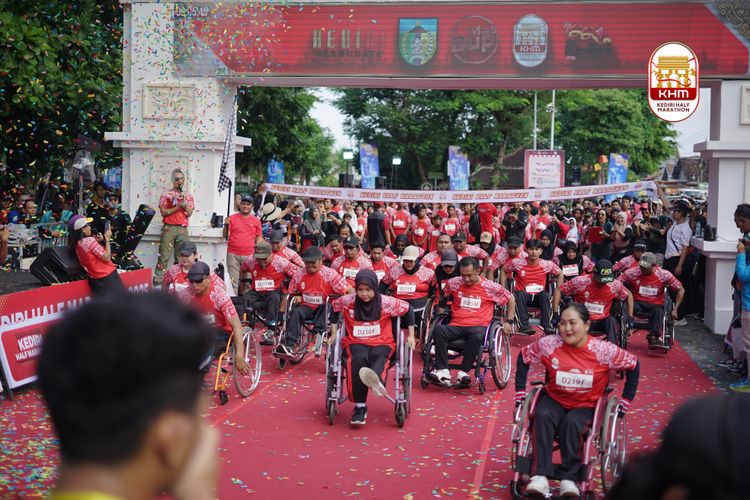 Race photo from Kediri Half Marathon 2025