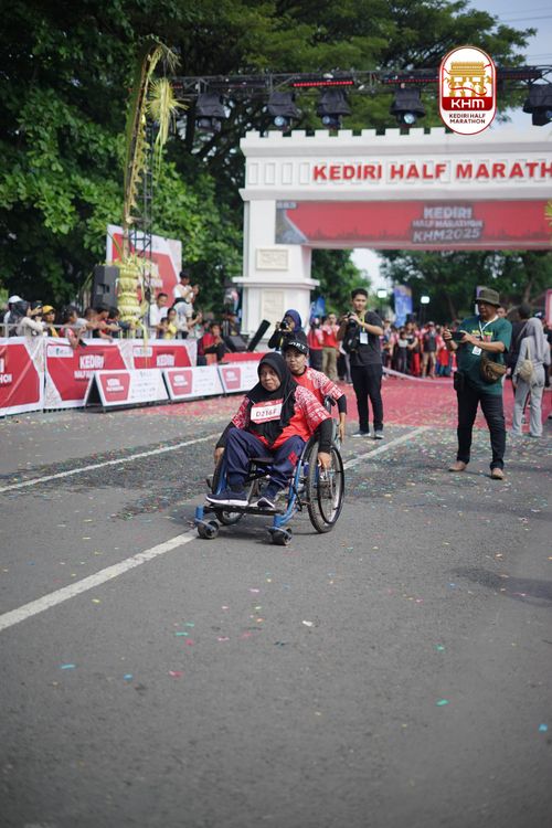 Race photo from Kediri Half Marathon 2025