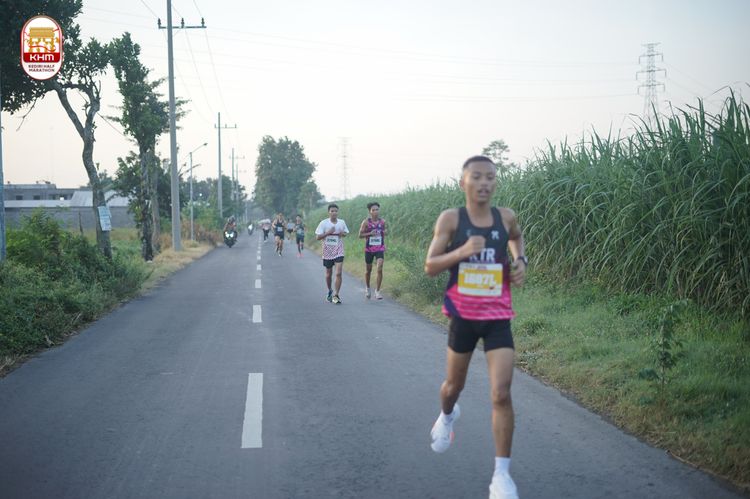 Race photo from Kediri Half Marathon 2024