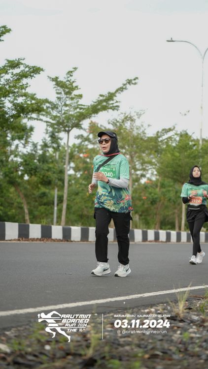 Race photo from Arutmin Borneo Run 2024