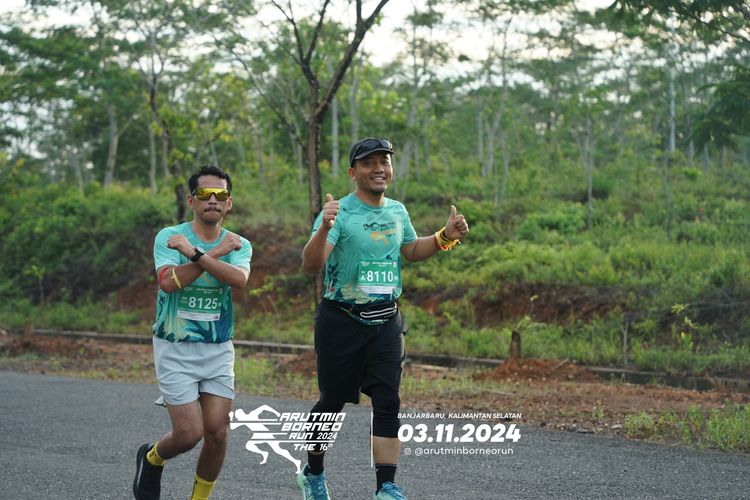 Race photo from Arutmin Borneo Run 2024