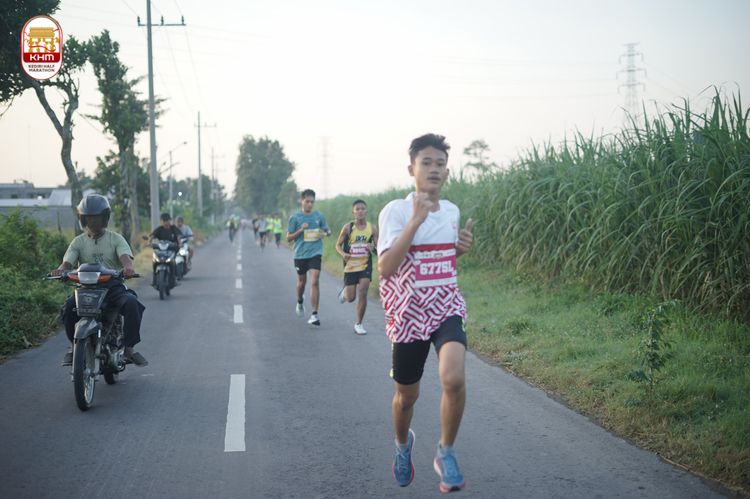 Race photo from Kediri Half Marathon 2024