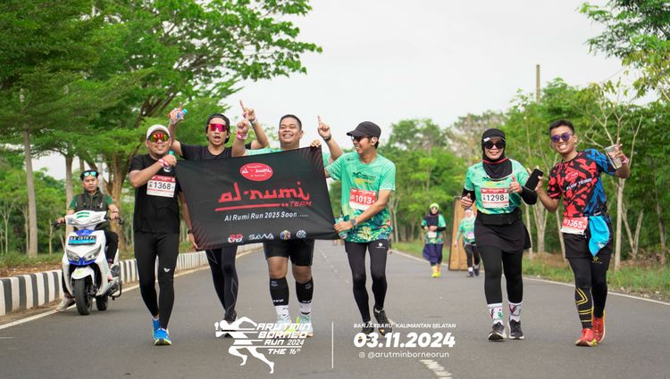 Race photo from Arutmin Borneo Run 2024