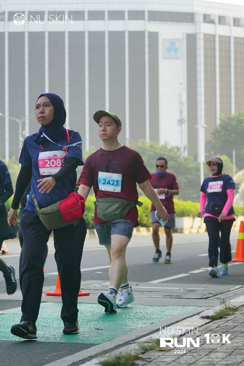 Race photo from Nu Skin Run 10K