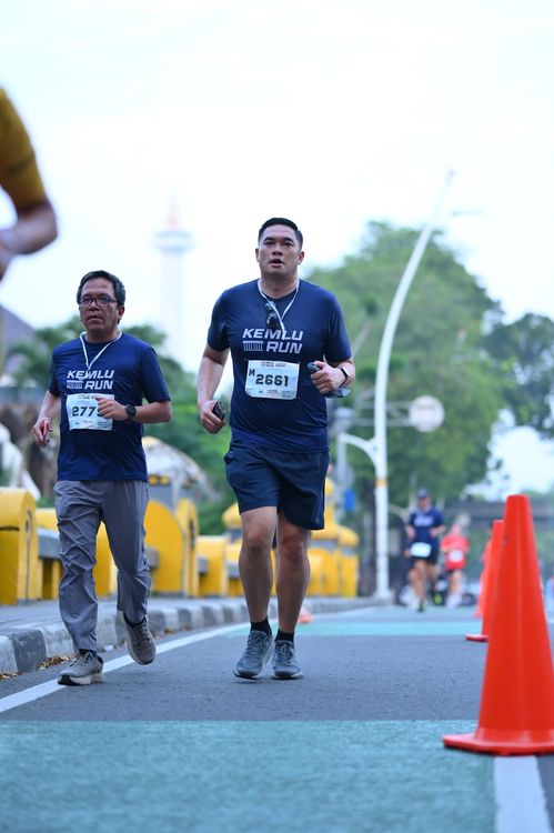 Race photo from KEMLU RUN 2025