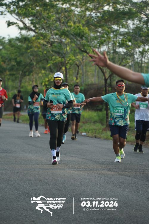 Race photo from Arutmin Borneo Run 2024