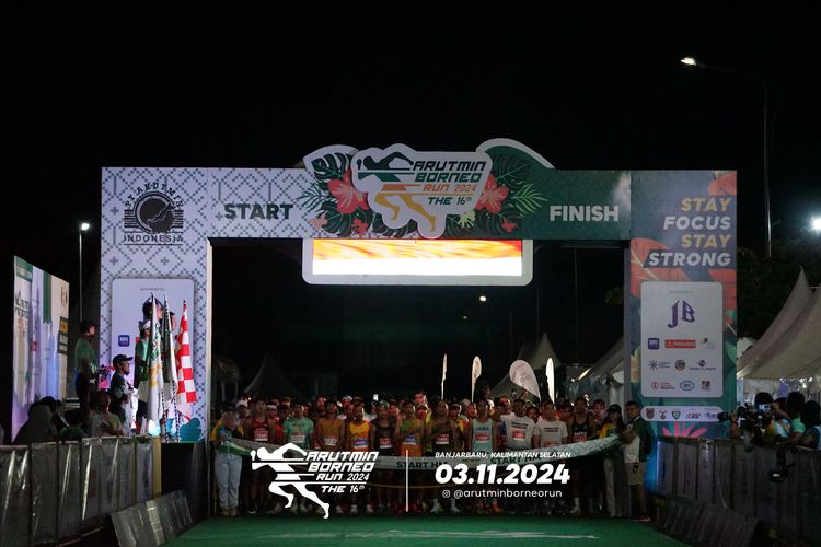 Race photo from Arutmin Borneo Run 2024