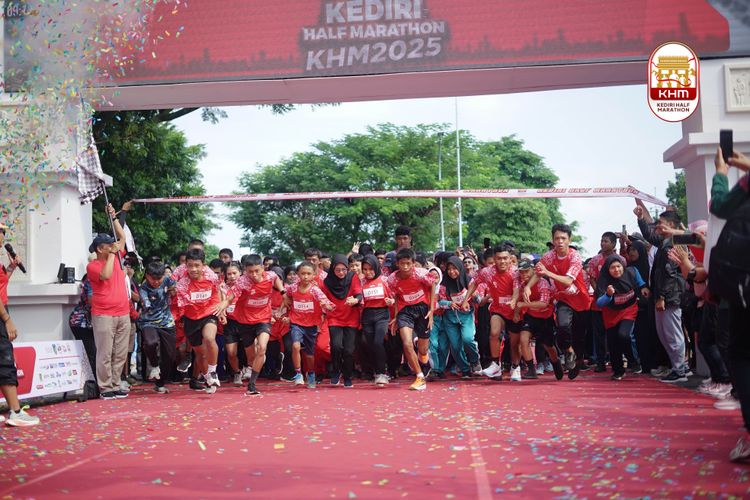 Race photo from Kediri Half Marathon 2025