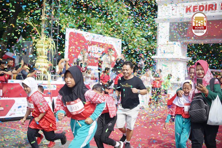 Race photo from Kediri Half Marathon 2025