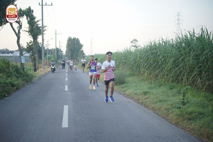 Race photo from Kediri Half Marathon 2024