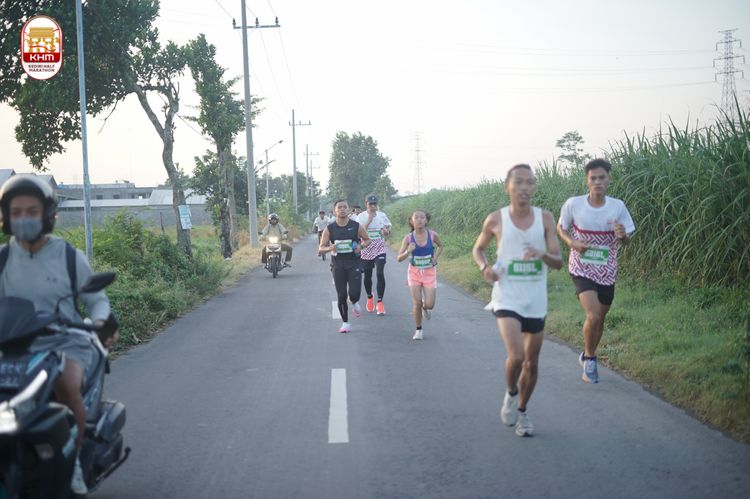 Race photo from Kediri Half Marathon 2024