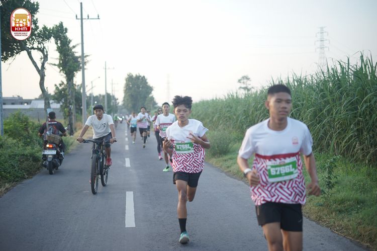 Race photo from Kediri Half Marathon 2024