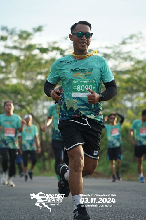 Race photo from Arutmin Borneo Run 2024