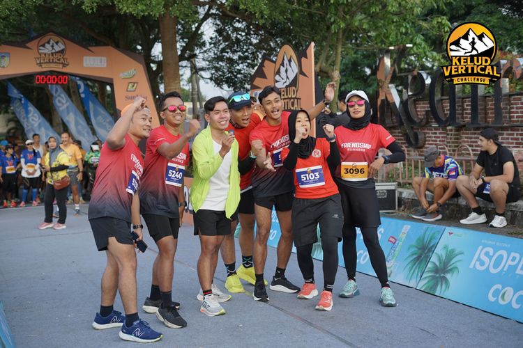 Race photo from Kelud Vertical Challenge 2024