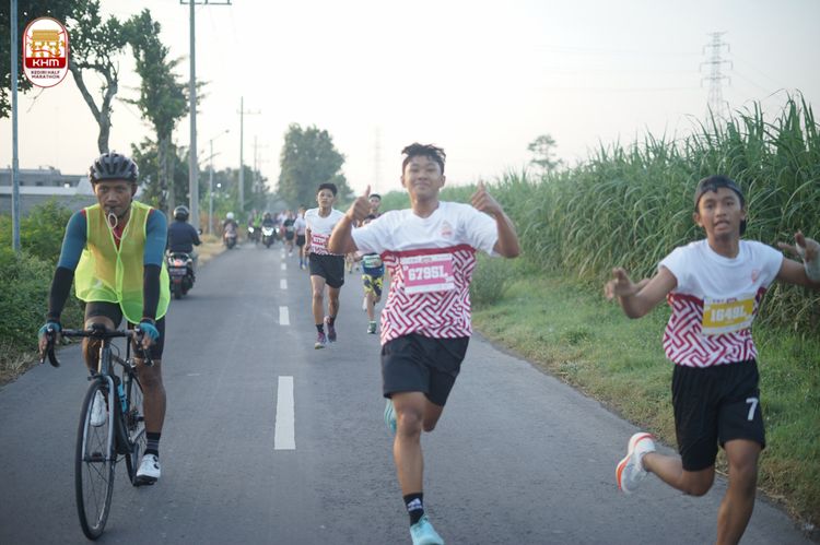 Race photo from Kediri Half Marathon 2024
