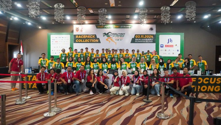 Race photo from Arutmin Borneo Run 2024