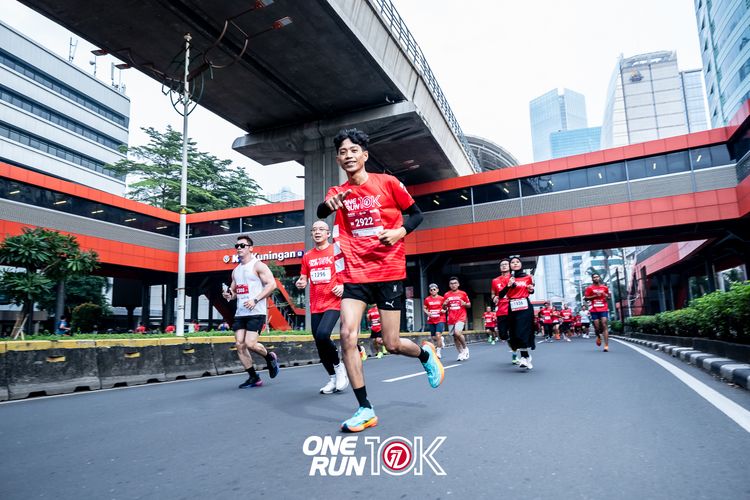 Race photo from ONE RUN 10K 2025