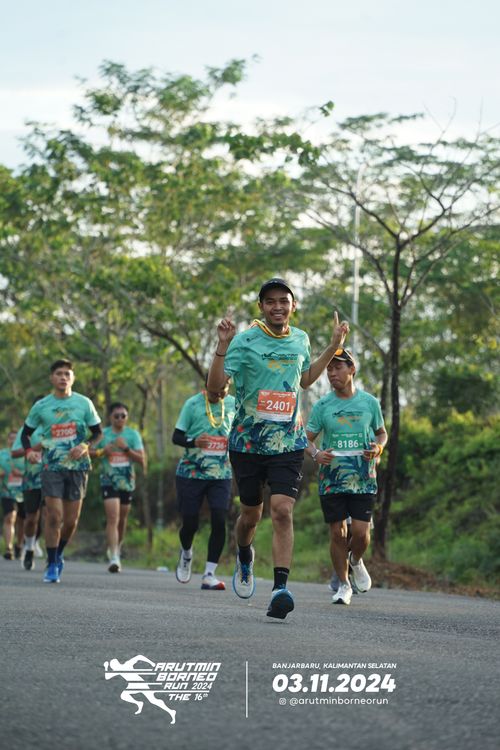 Race photo from Arutmin Borneo Run 2024