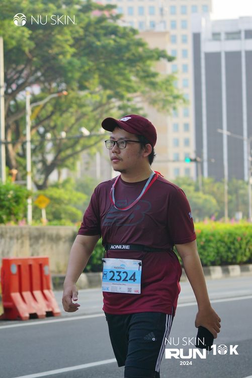Race photo from Nu Skin Run 10K
