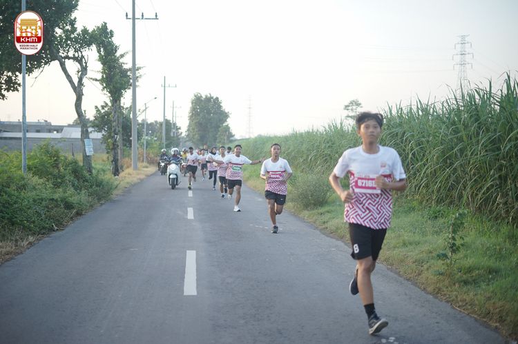 Race photo from Kediri Half Marathon 2024
