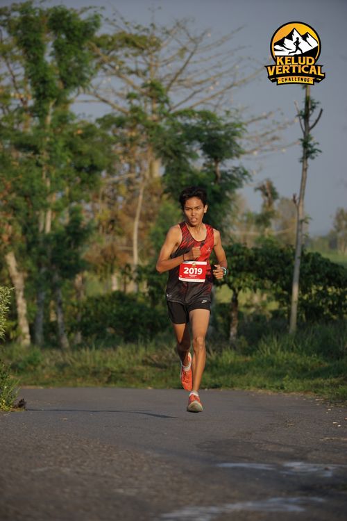 Race photo from Kelud Vertical Challenge 2024