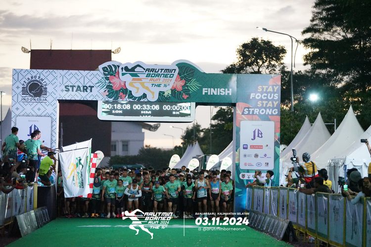 Race photo from Arutmin Borneo Run 2024