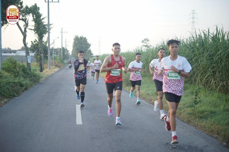 Race photo from Kediri Half Marathon 2024