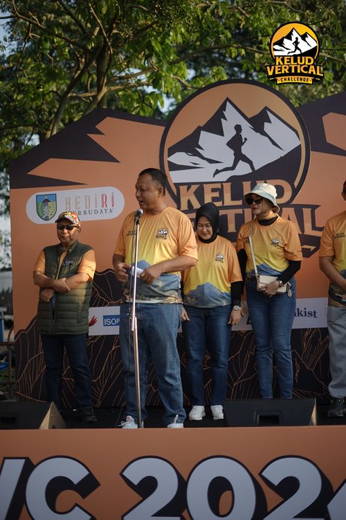 Race photo from Kelud Vertical Challenge 2024
