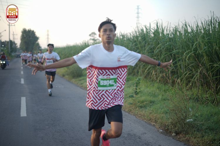 Race photo from Kediri Half Marathon 2024