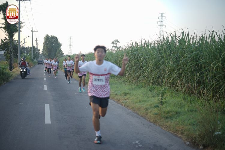 Race photo from Kediri Half Marathon 2024