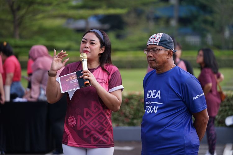 Race photo from Assurance Fun Run 2024