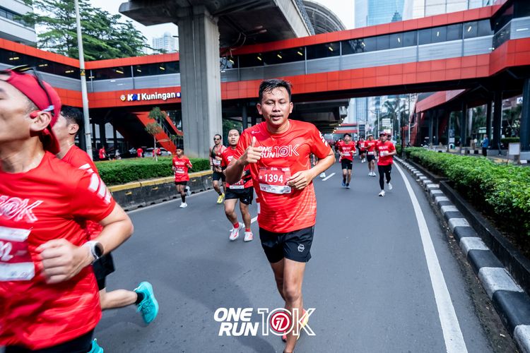 Race photo from ONE RUN 10K 2025