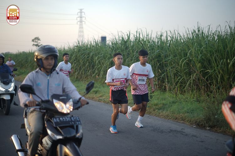 Race photo from Kediri Half Marathon 2024