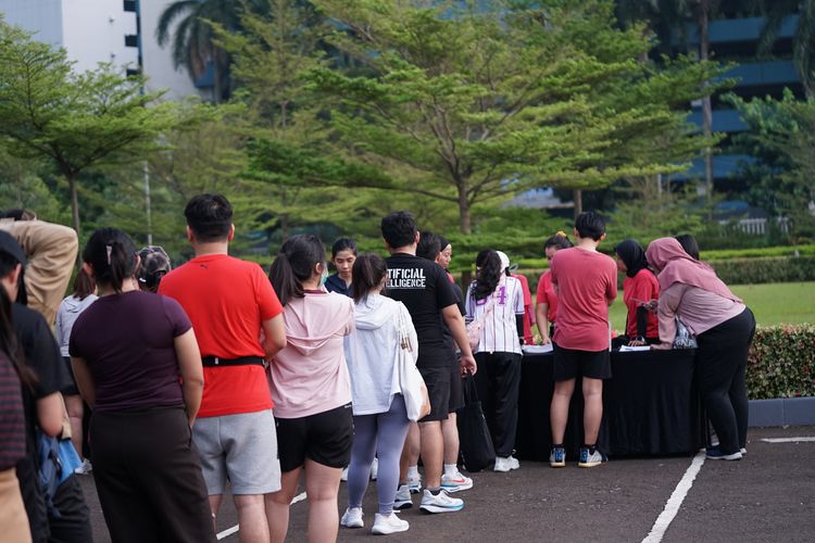 Race photo from Assurance Fun Run 2024