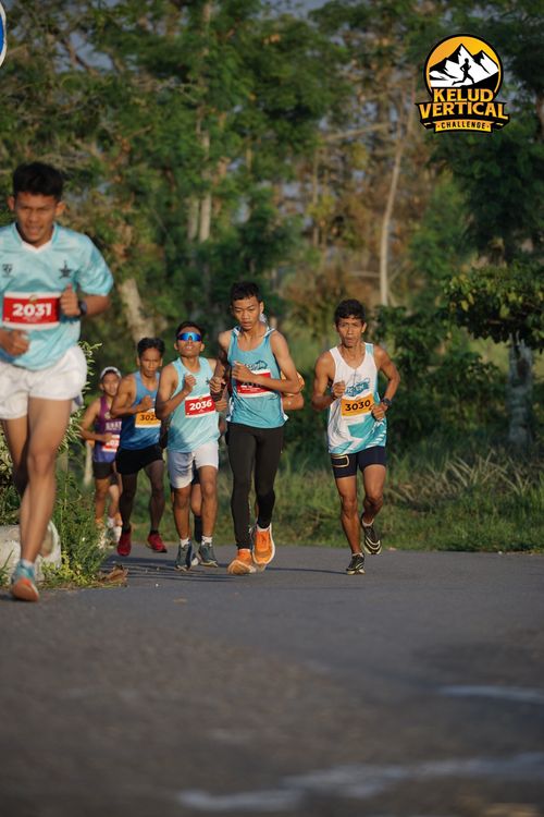 Race photo from Kelud Vertical Challenge 2024