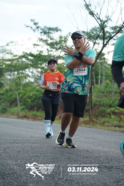 Race photo from Arutmin Borneo Run 2024