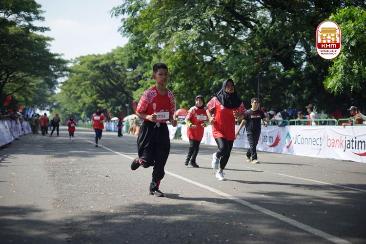 Race photo from Kediri Half Marathon 2025