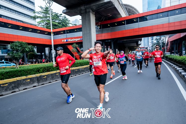 Race photo from ONE RUN 10K 2025